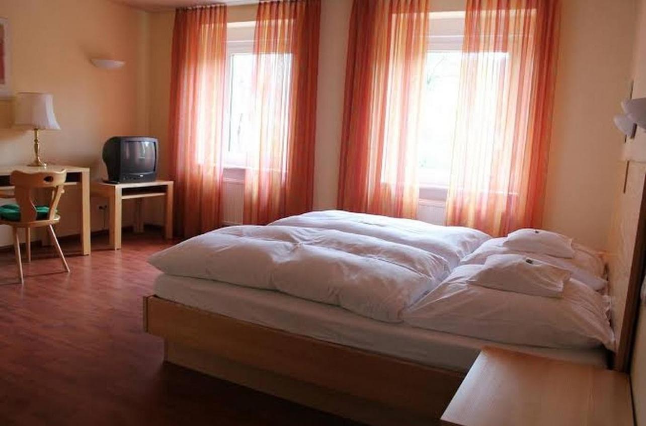 Bad Bruckhaus Erlebnishotel فالدزهوت-تينغن المظهر الخارجي الصورة